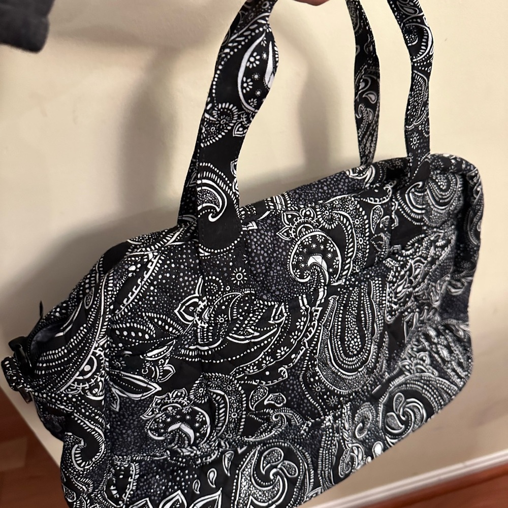 LAST ONE!
Compact Traveller Bag. Brand new Vera Bradley. - Picture 6 of 8